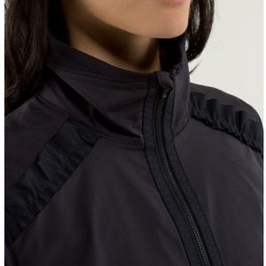 Lululemon Run: Bandit Jacket *Reflective Black